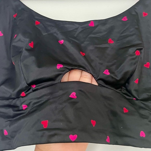 NWOT Auden Black and Red Bralette (L) - Picture 2 of 4